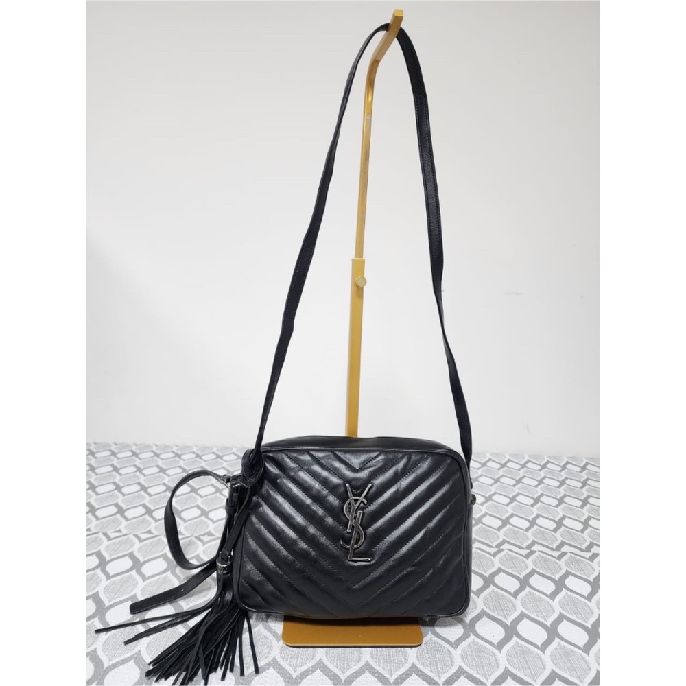 Authentic SAINT LAURENT Calfskin Matelasse Monogram Lou Camera Bag Black